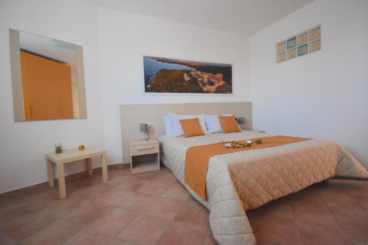 Residence Il Cardellino San Vincenzo Buitenkant foto