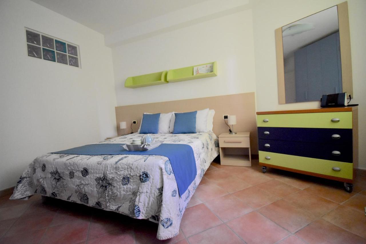 Residence Il Cardellino San Vincenzo Buitenkant foto