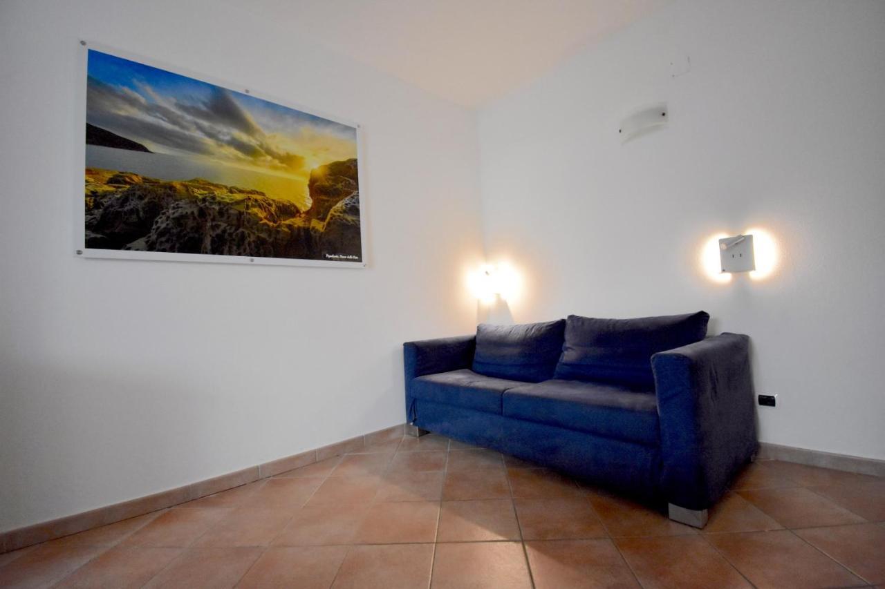 Residence Il Cardellino San Vincenzo Buitenkant foto