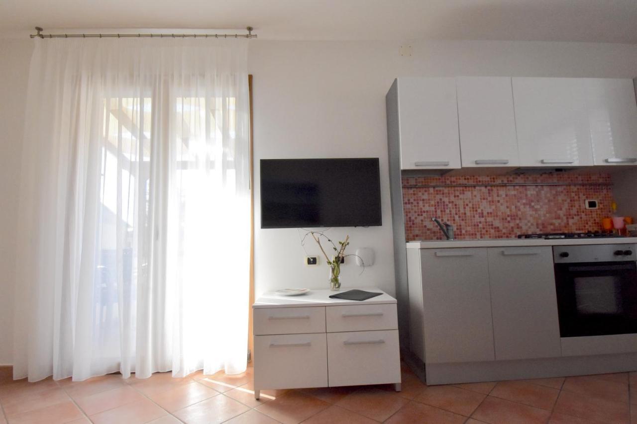 Residence Il Cardellino San Vincenzo Buitenkant foto