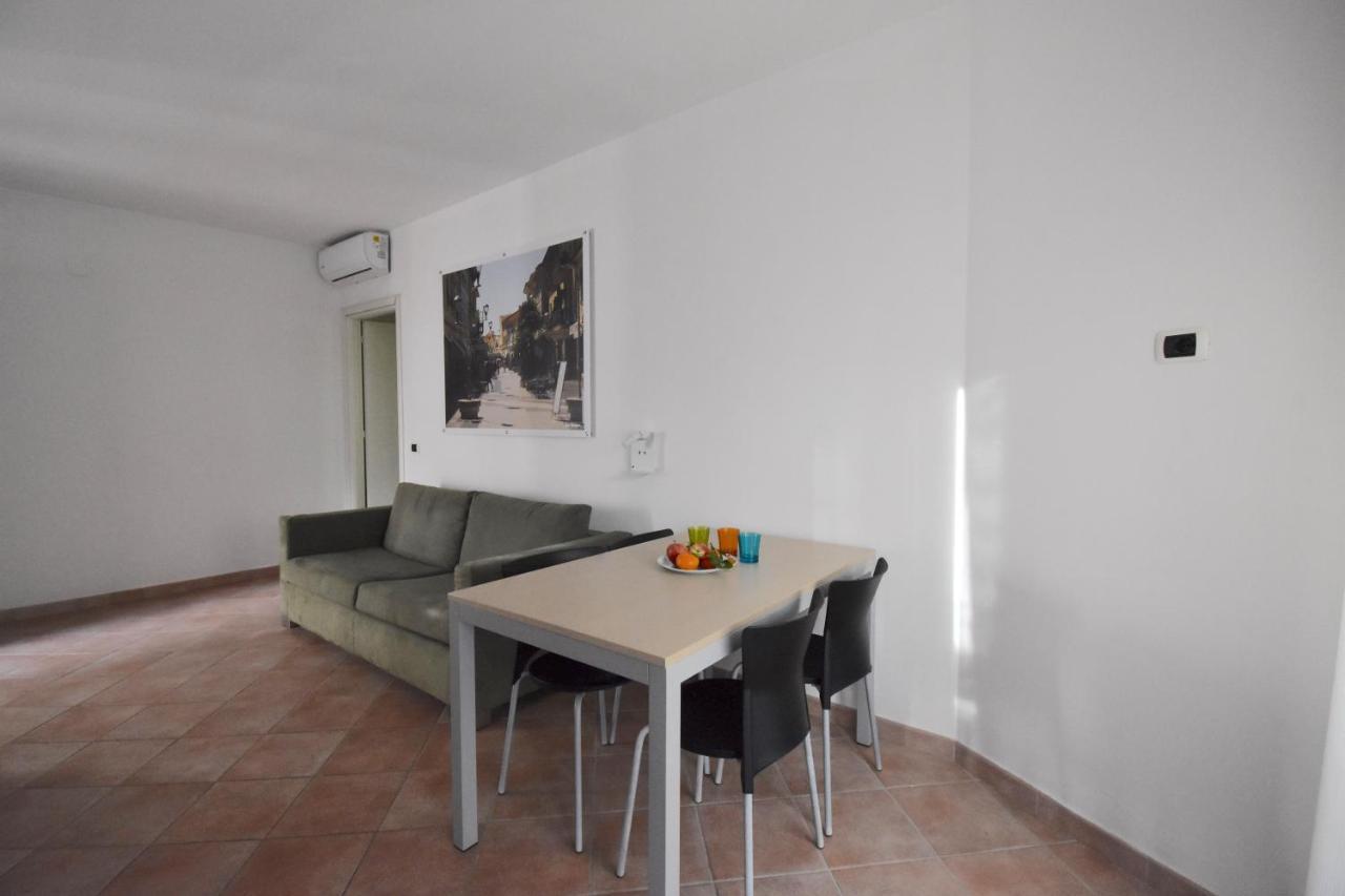 Residence Il Cardellino San Vincenzo Buitenkant foto