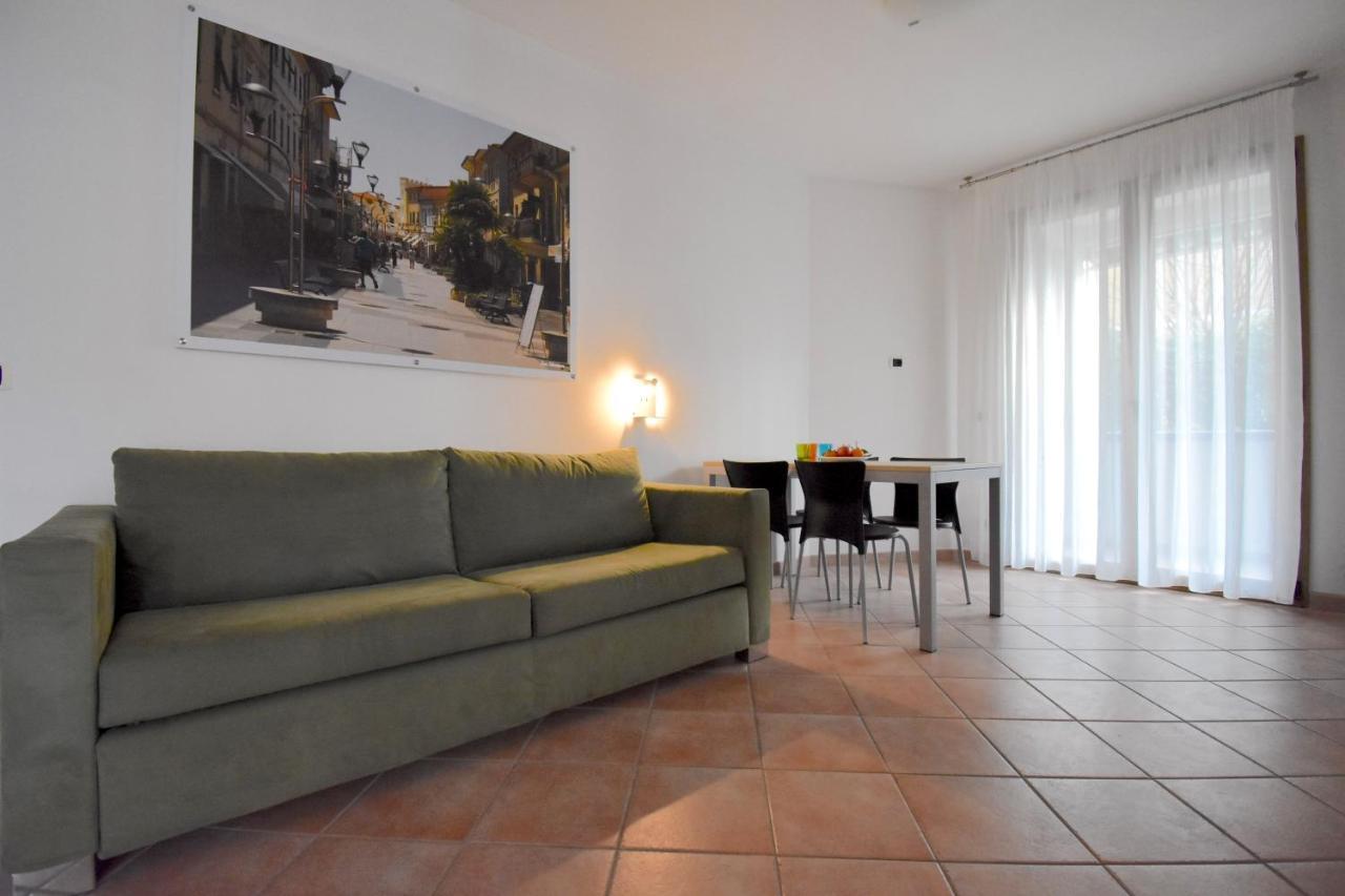 Residence Il Cardellino San Vincenzo Buitenkant foto