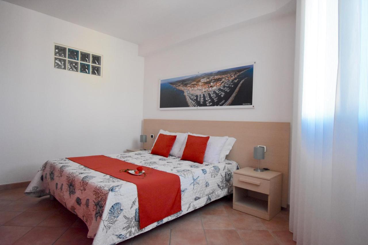 Residence Il Cardellino San Vincenzo Buitenkant foto